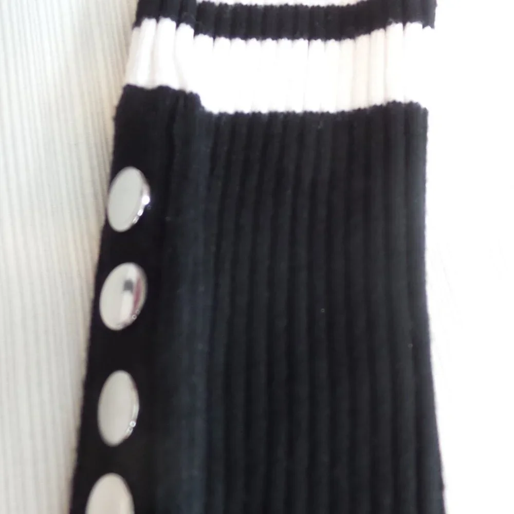 ELIE TAHARI Women's Sweater White w/Black Stripes Size Medium Like NEW - Picture 9 of 9